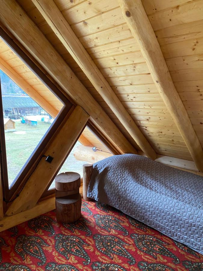 Chalet Pidstromom Mykulyčyn Exteriér fotografie